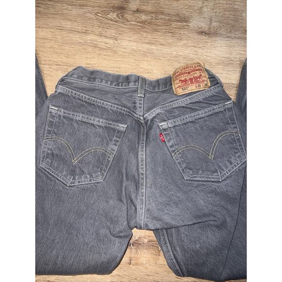 Levi's Mens 501 Relaxed Straight Jeans 32w X 30L - Picture 6 of 9